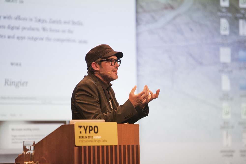 Oliver Reichenstein auf der TYPO Berlin 2012