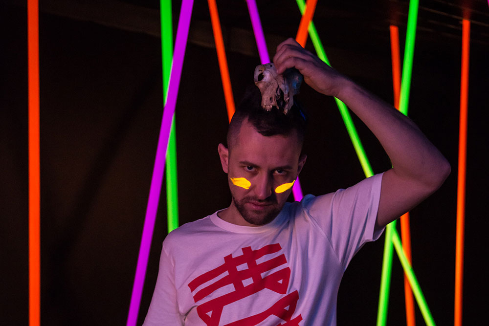 Die kleinste Schriftsippe der Welt FF Antithesis